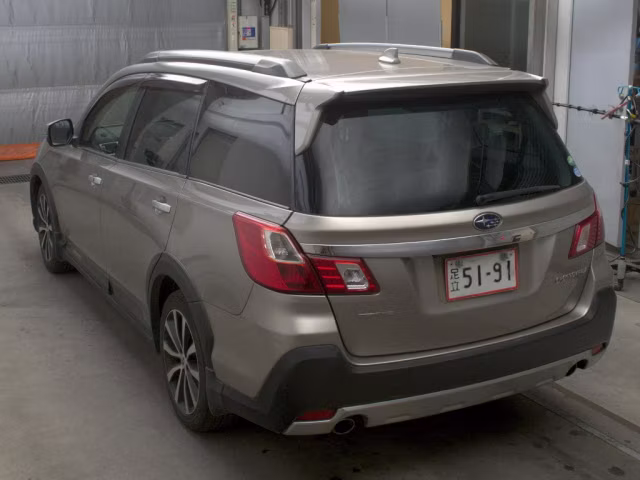 SUBARU EXIGA CROSSOVER 7