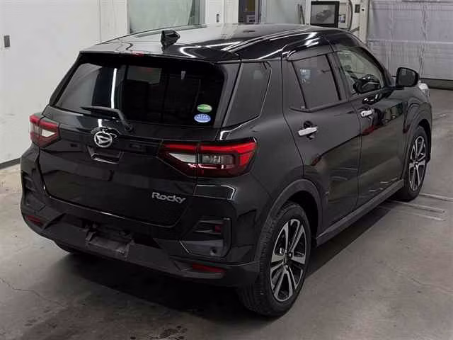 DAIHATSU ROCKY