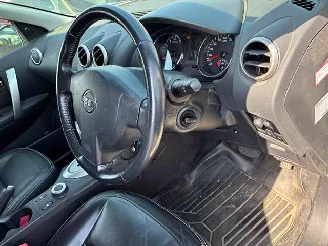 NISSAN DUALIS