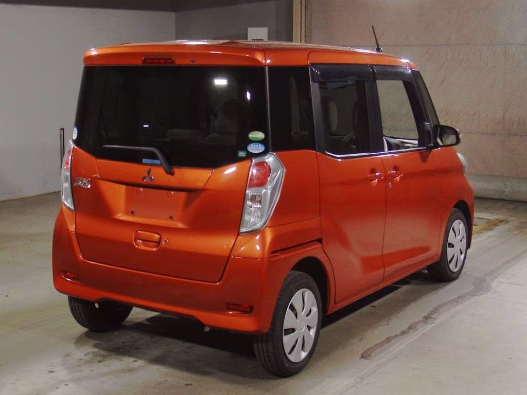 MITSUBISHI EK SPACE