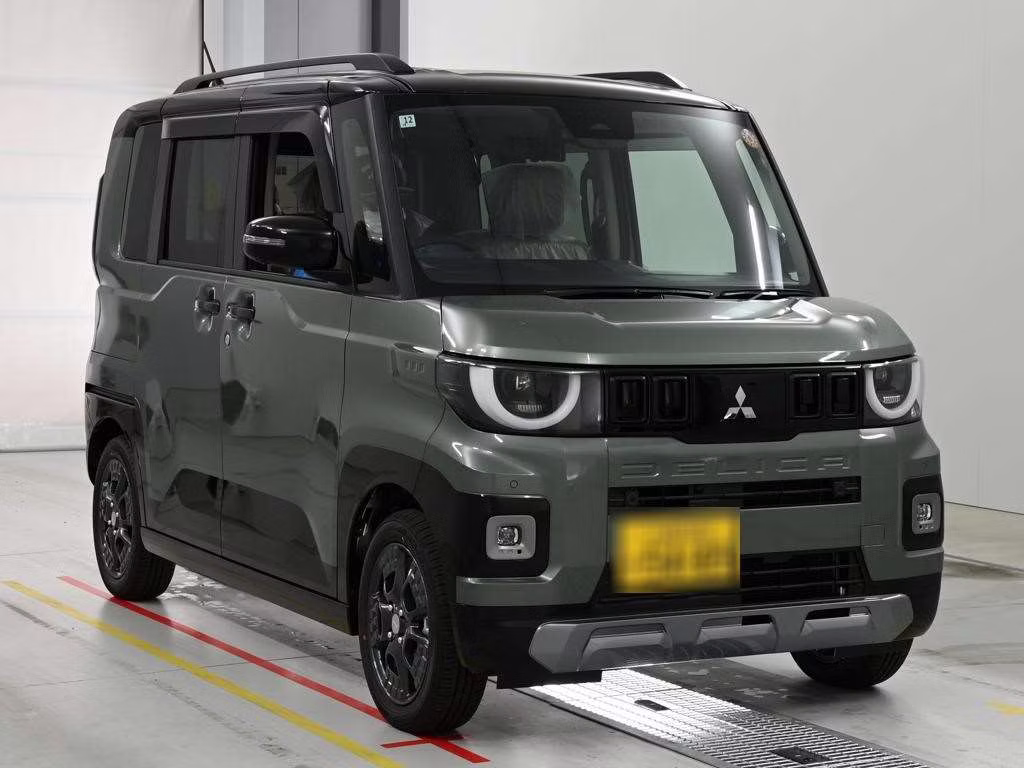 MITSUBISHI DELICA MINI