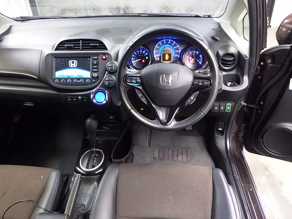 HONDA FIT SHUTTLE