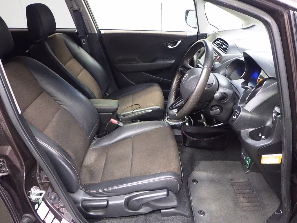 HONDA FIT SHUTTLE