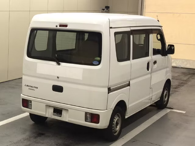 MITSUBISHI MINICAB