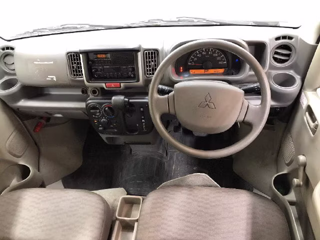 MITSUBISHI MINICAB