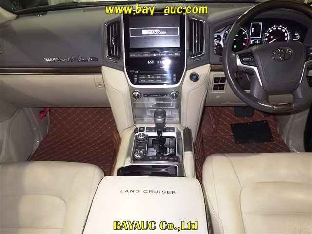 TOYOTA LAND CRUISER