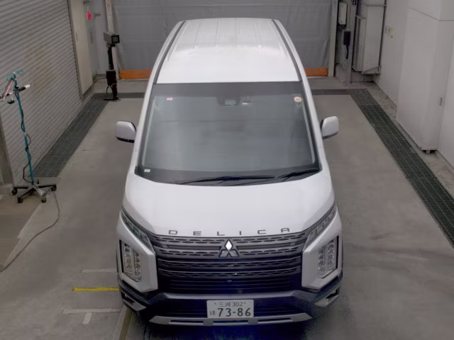 MITSUBISHI DELICA D:5