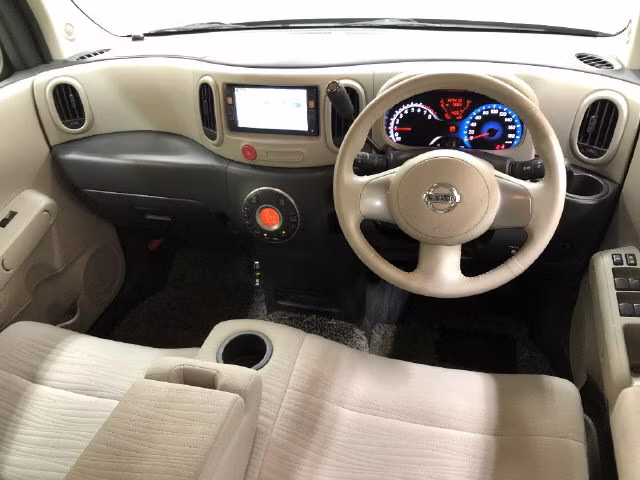 NISSAN CUBE