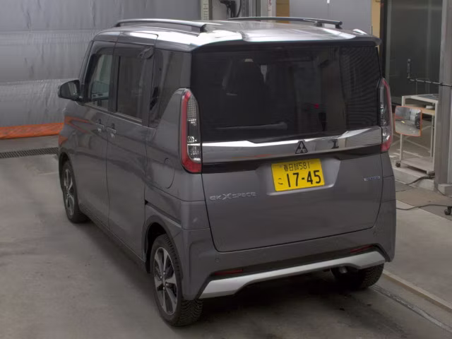 MITSUBISHI EK SPACE
