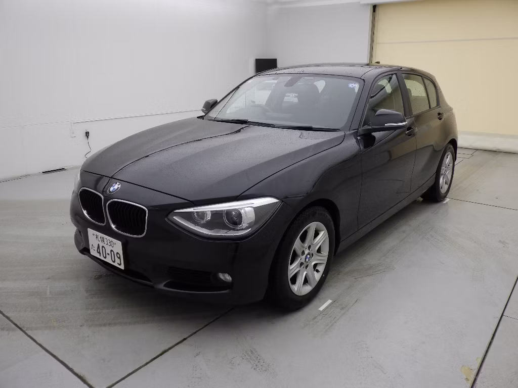 BMW 1-SERIES
