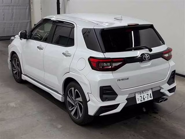 TOYOTA RAIZE