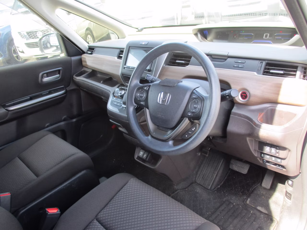 HONDA FREED+