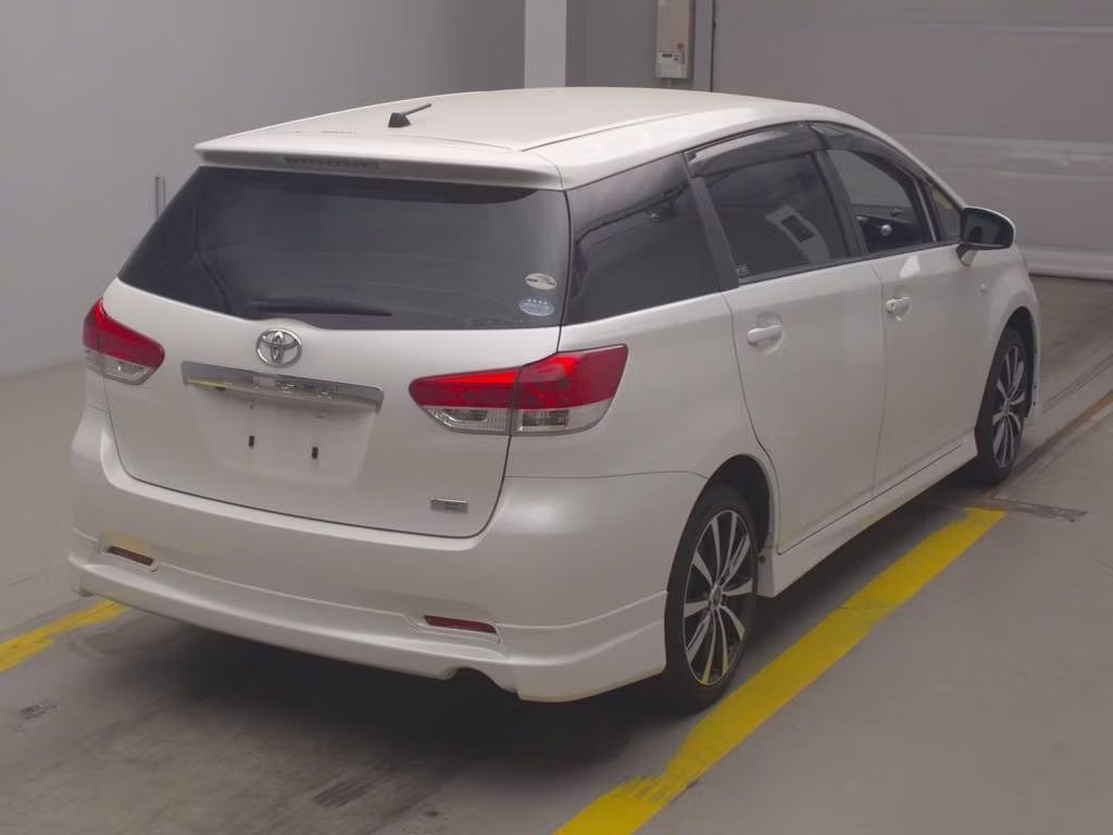 TOYOTA WISH