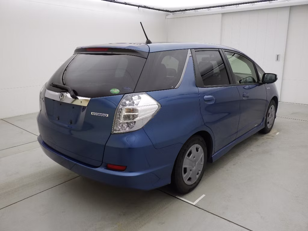 HONDA FIT SHUTTLE