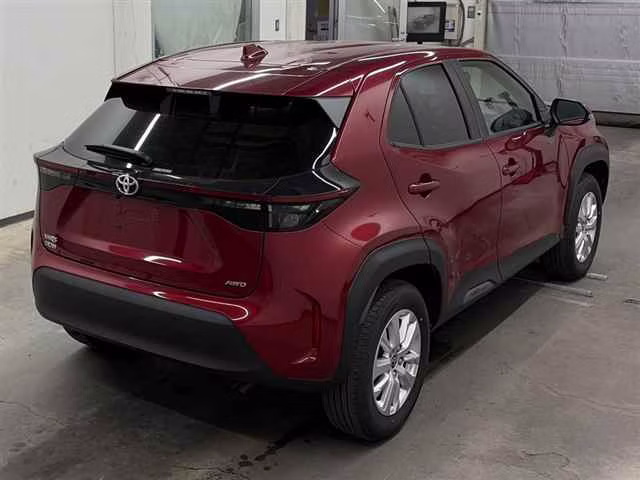 TOYOTA YARIS CROSS
