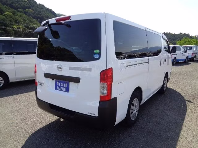 NISSAN NV350 CARAVAN