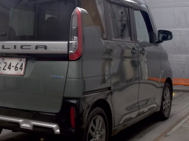 MITSUBISHI DELICA MINI