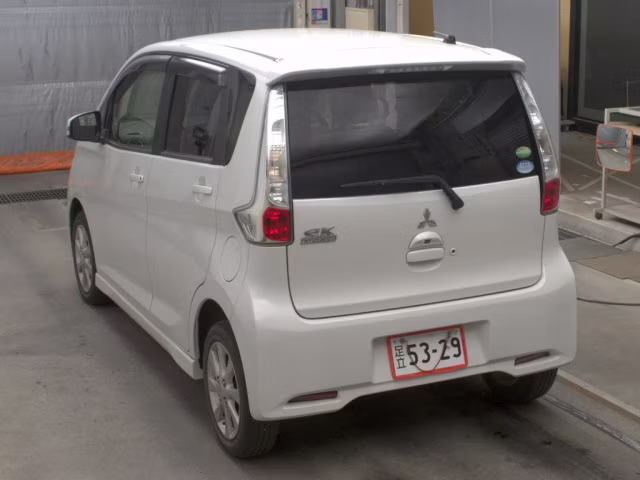 MITSUBISHI EK CUSTOM