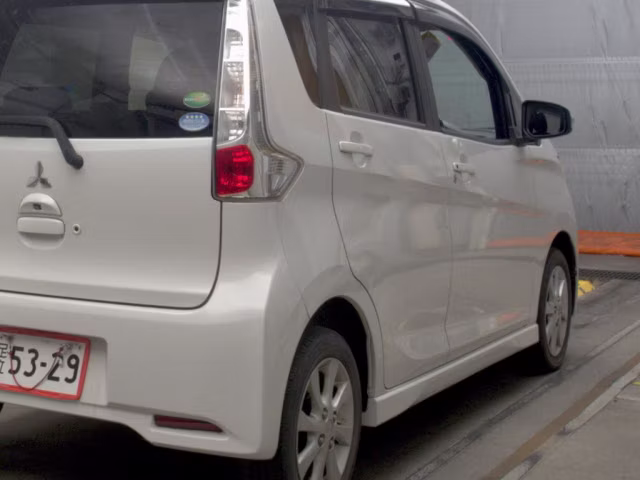 MITSUBISHI EK CUSTOM