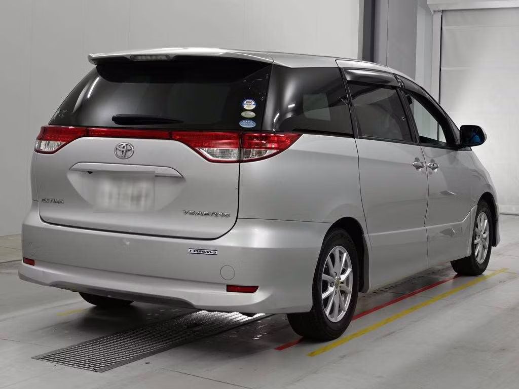 TOYOTA ESTIMA