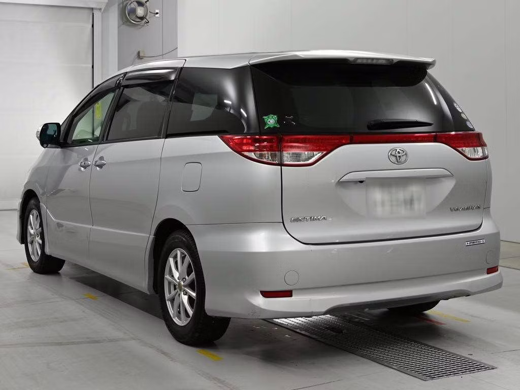 TOYOTA ESTIMA