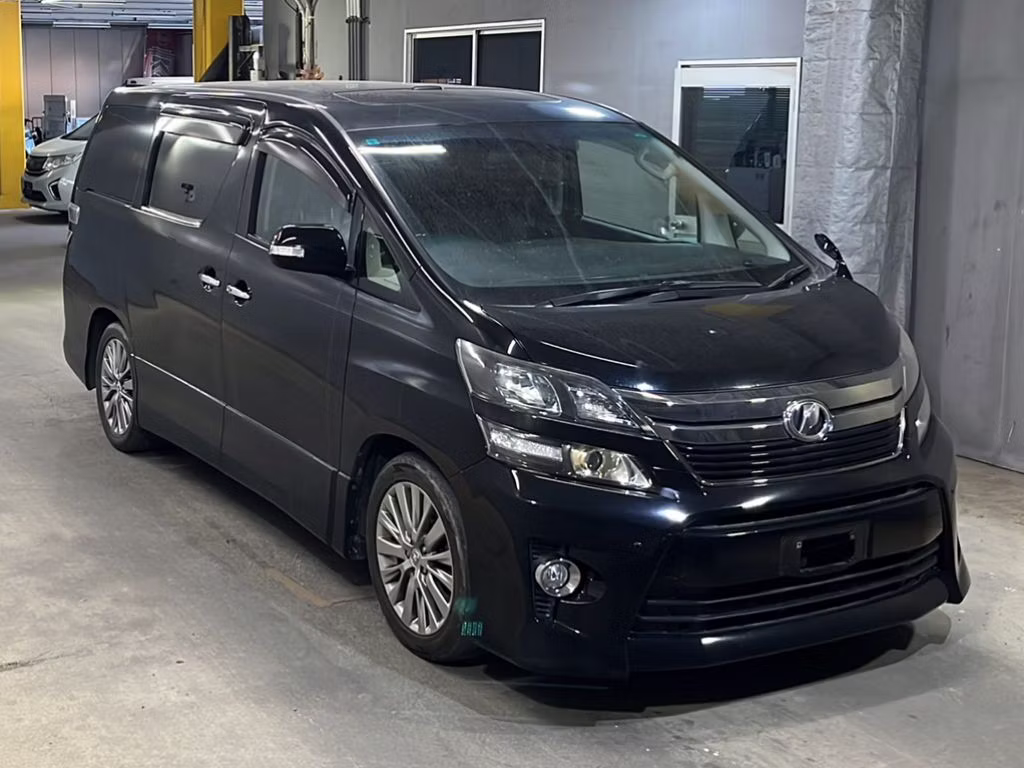 TOYOTA VELLFIRE