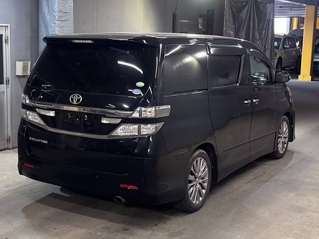 TOYOTA VELLFIRE