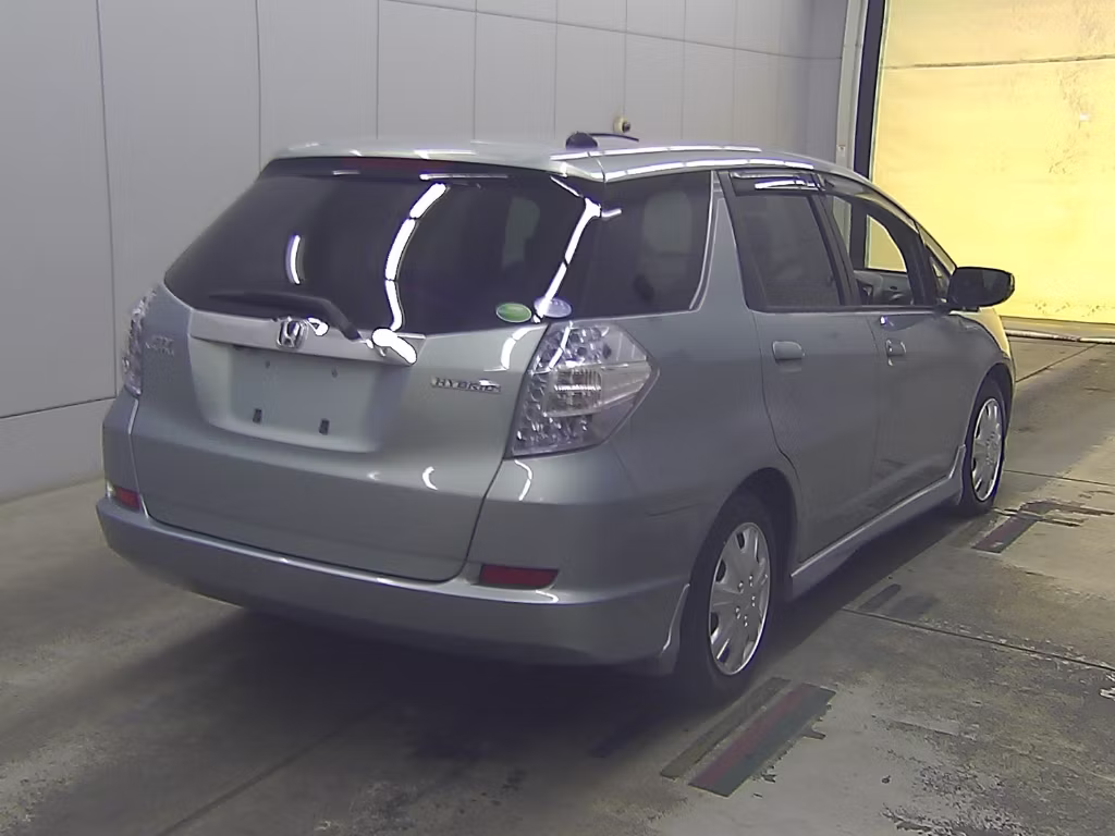 HONDA FIT SHUTTLE