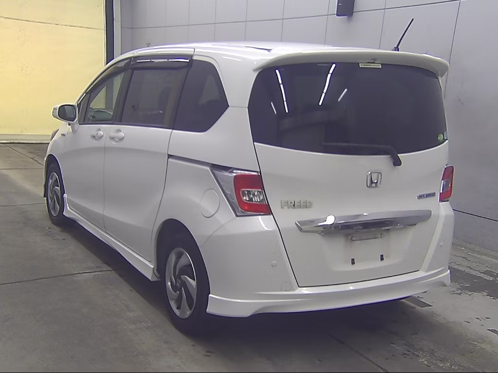 HONDA FREED