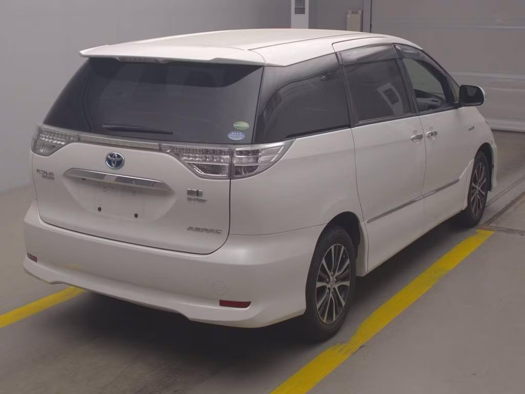 TOYOTA ESTIMA