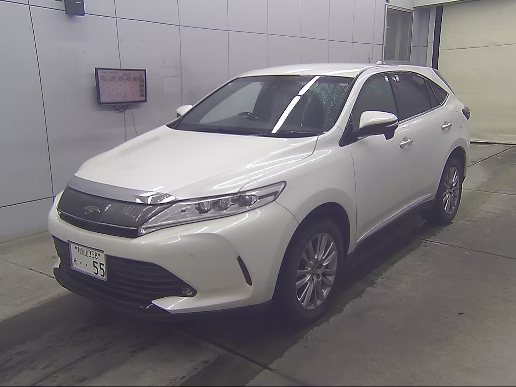 TOYOTA HARRIER