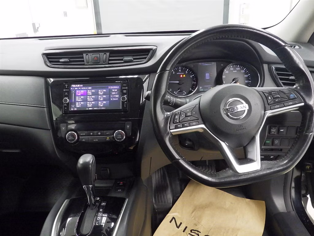 NISSAN X-TRAIL