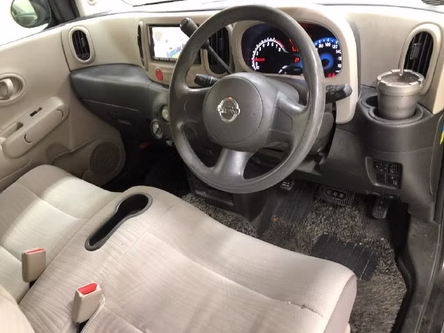 NISSAN CUBE