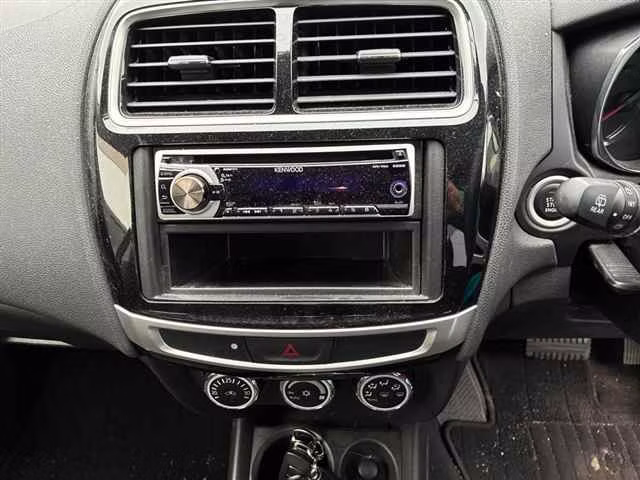 MITSUBISHI RVR