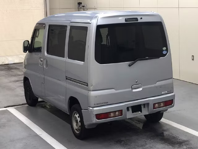 MITSUBISHI MINICAB