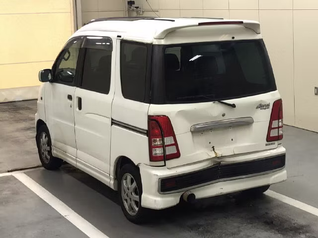 DAIHATSU ATRAI