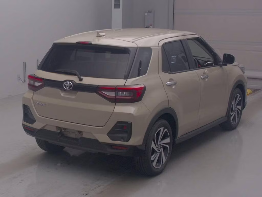 TOYOTA RAIZE