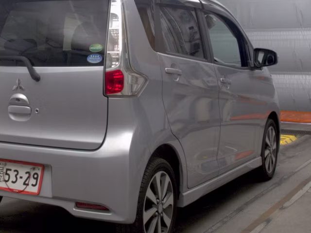 MITSUBISHI EK CUSTOM