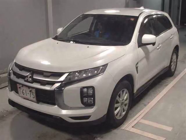 MITSUBISHI RVR