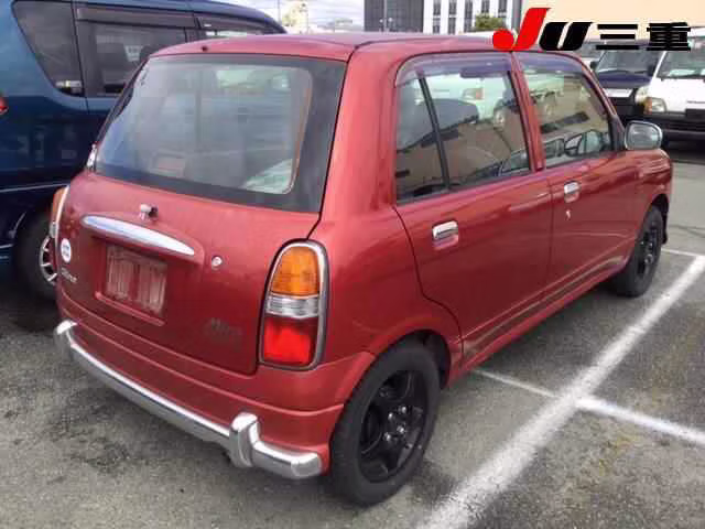 DAIHATSU MIRA GINO