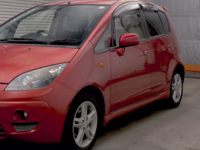 MITSUBISHI COLT