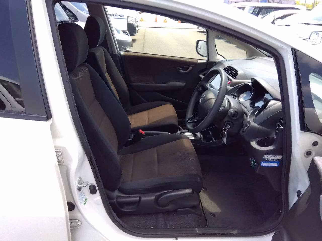 HONDA FIT SHUTTLE