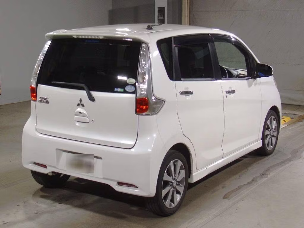 MITSUBISHI EK CUSTOM