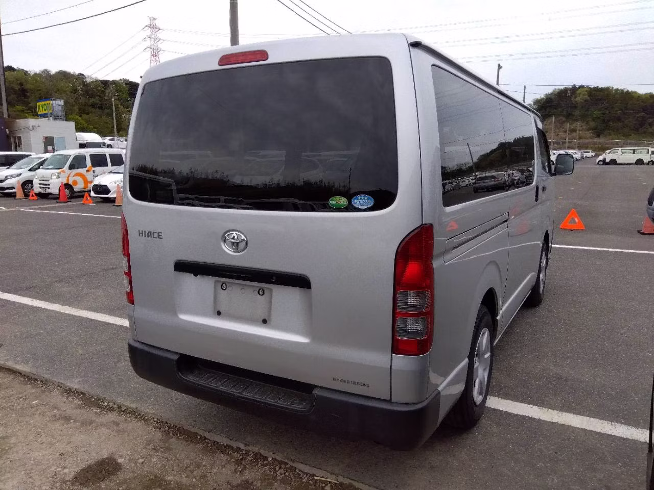 TOYOTA REGIUS ACE