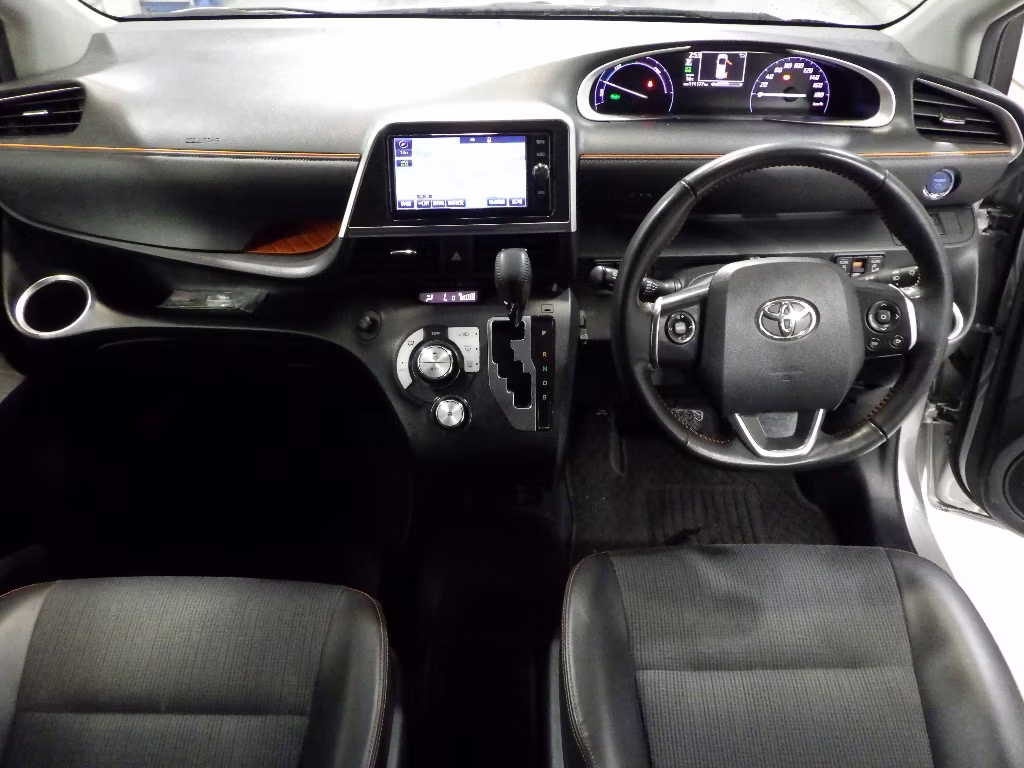 TOYOTA SIENTA