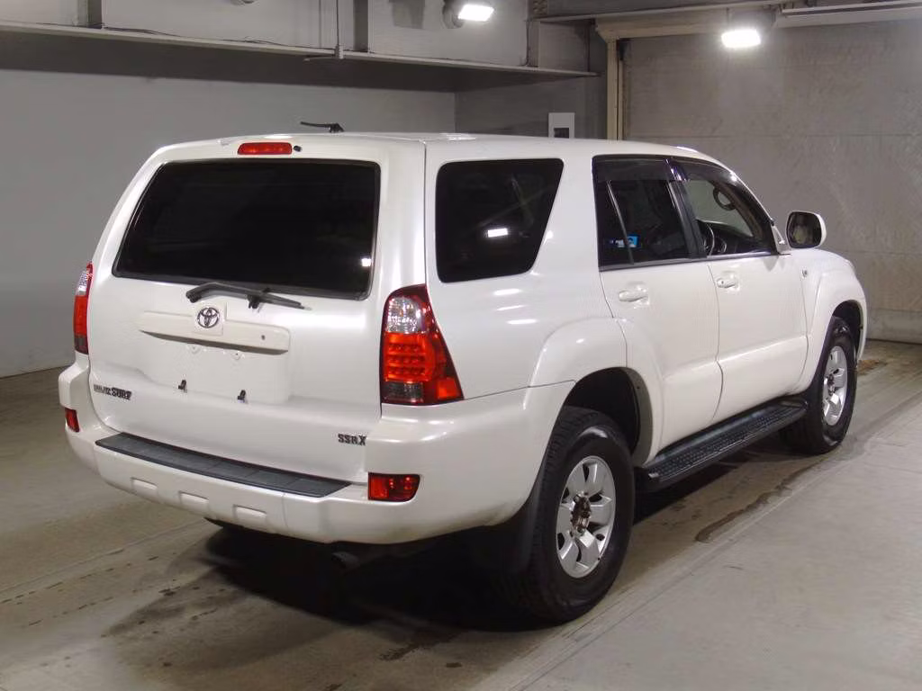 TOYOTA HILUX SURF