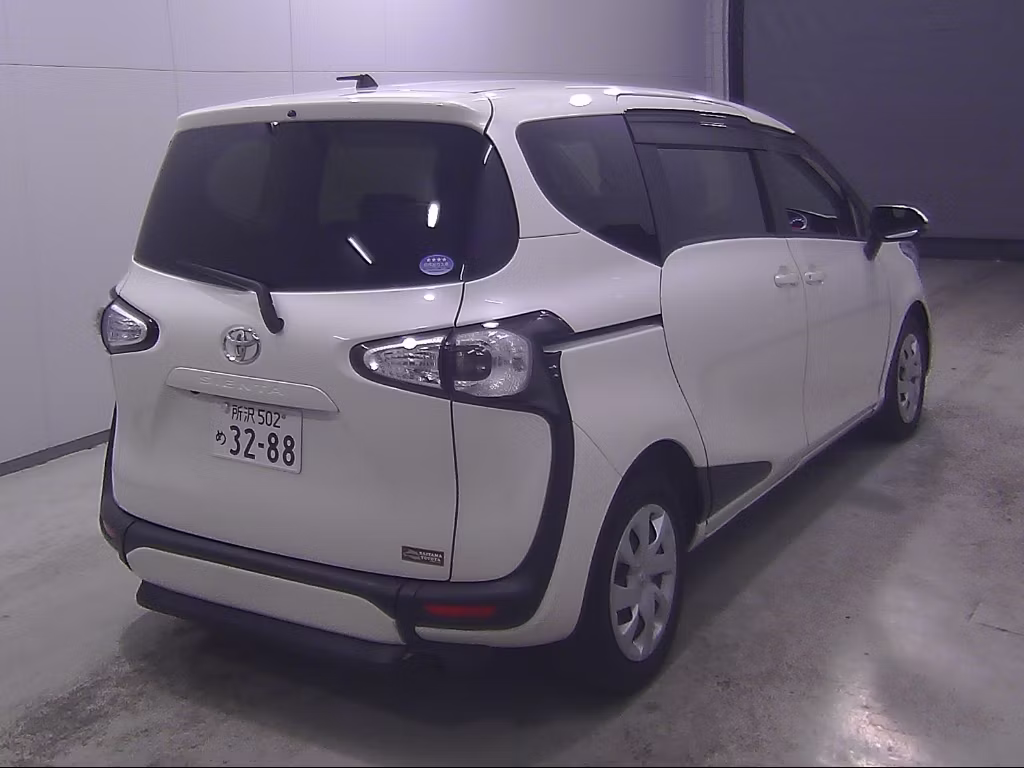 TOYOTA SIENTA