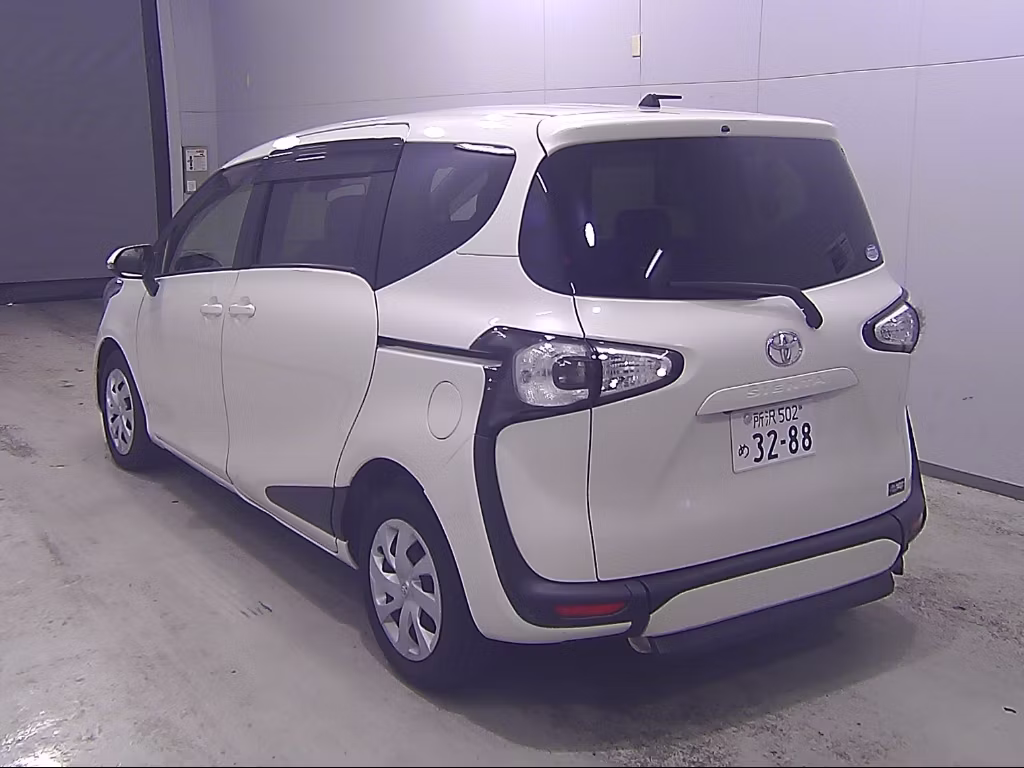 TOYOTA SIENTA