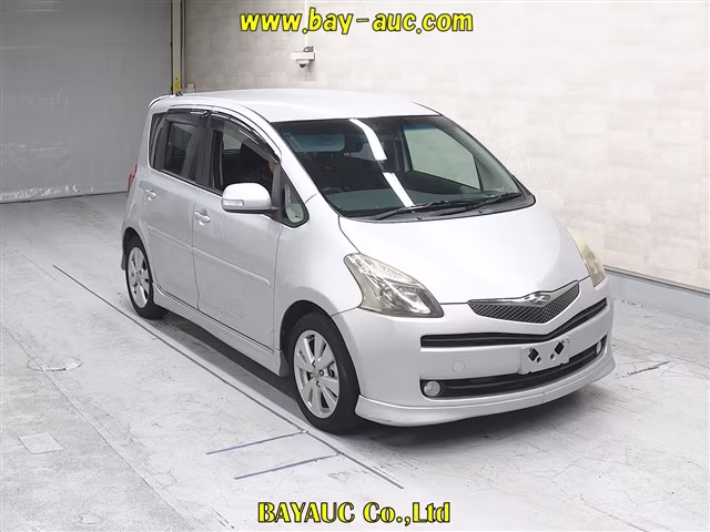 TOYOTA RACTIS