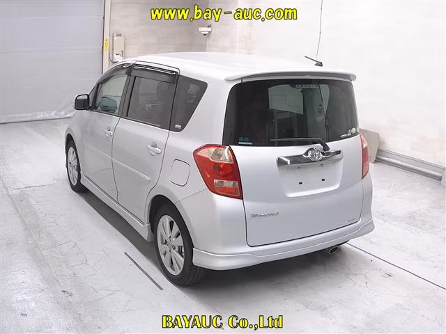 TOYOTA RACTIS